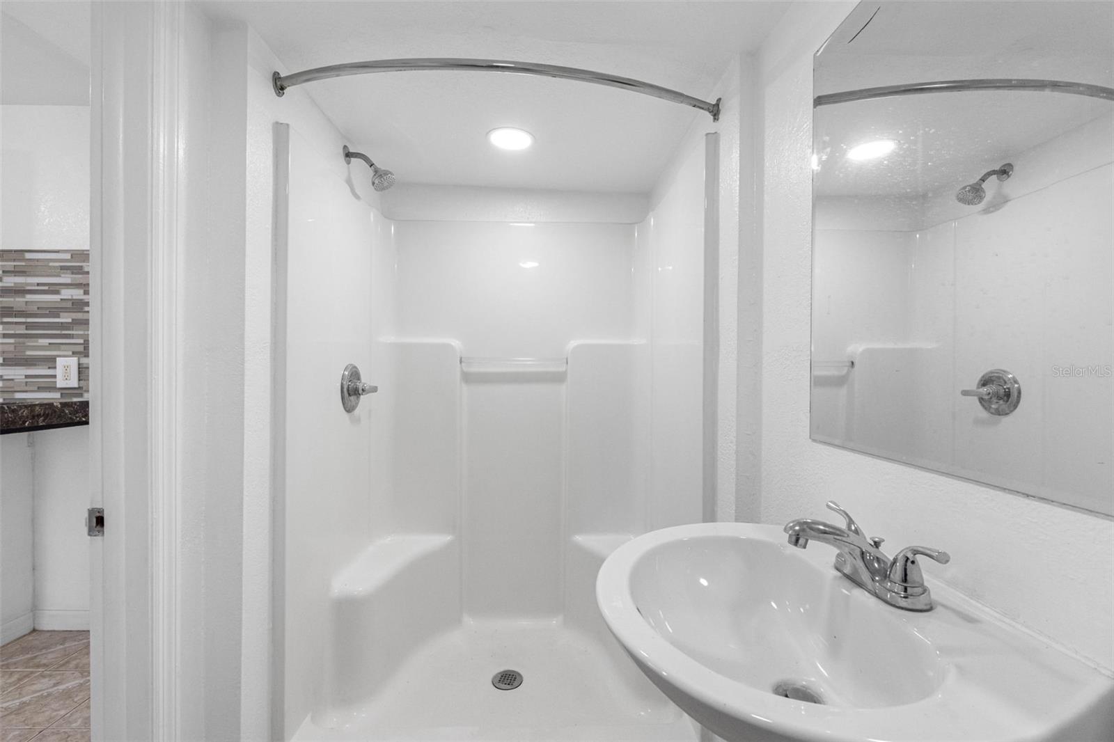 PINECREST VILLA ADD 1 - Residential