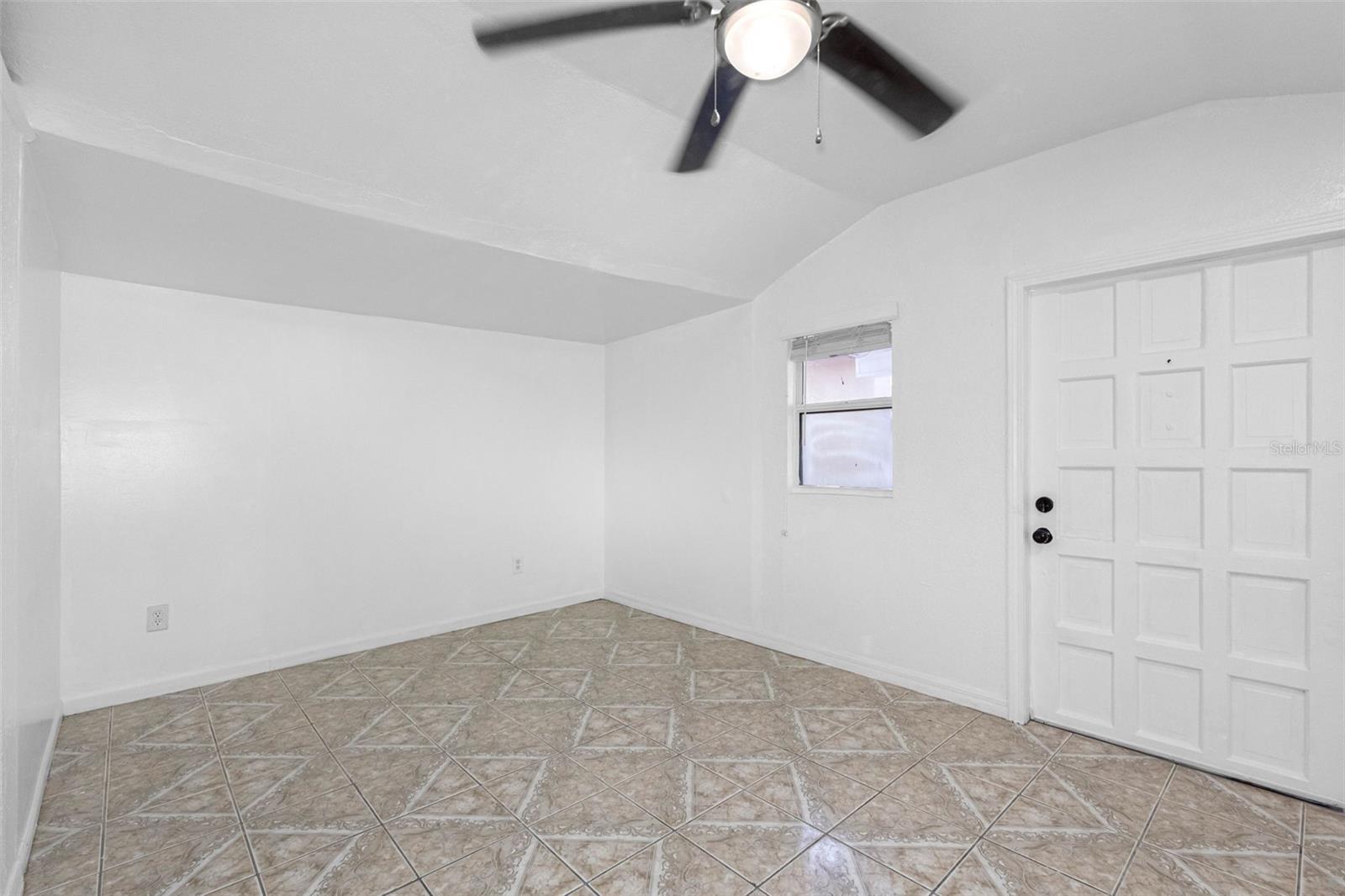 PINECREST VILLA ADD 1 - Residential