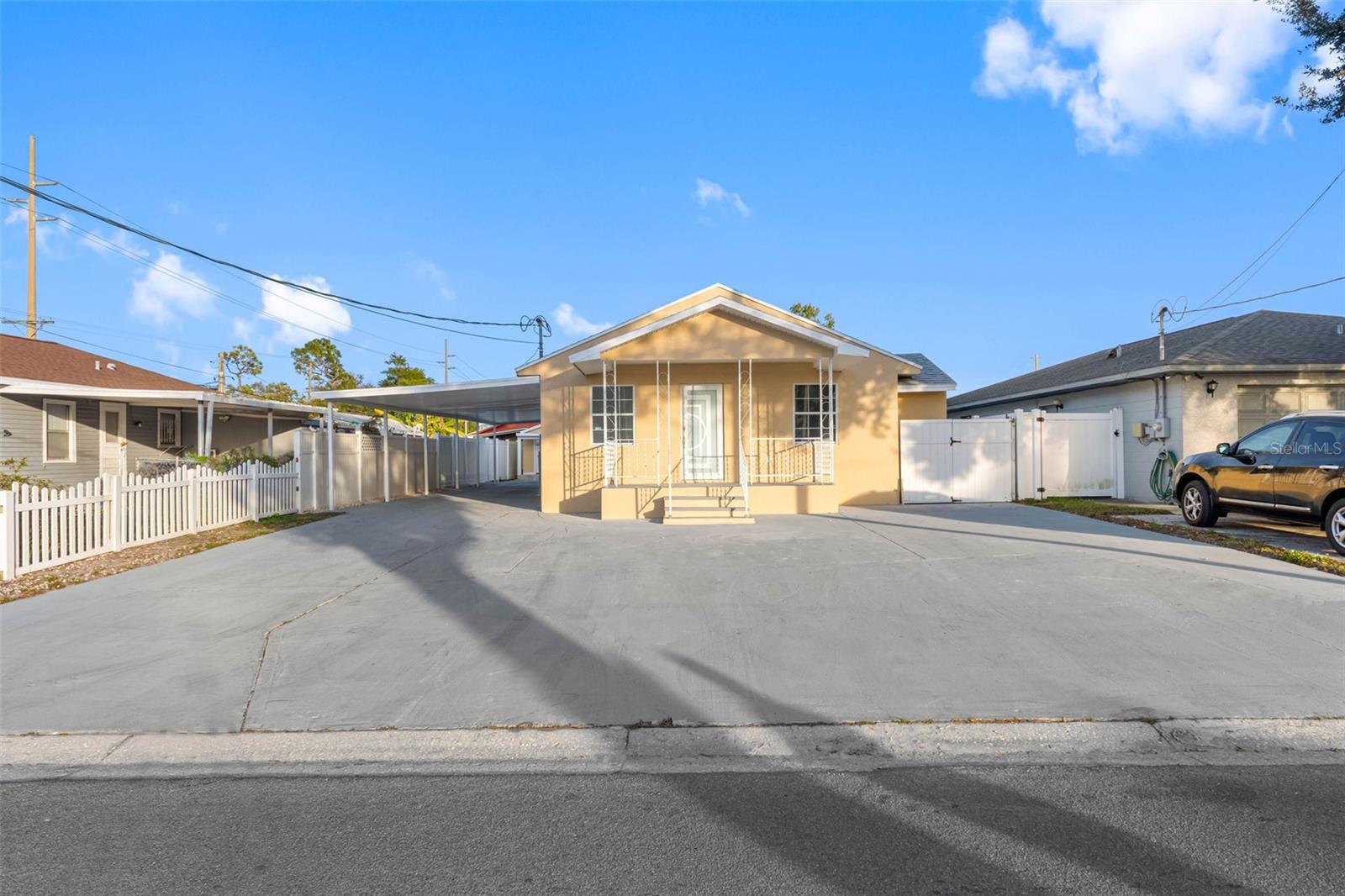 PINECREST VILLA ADD 1 - Residential