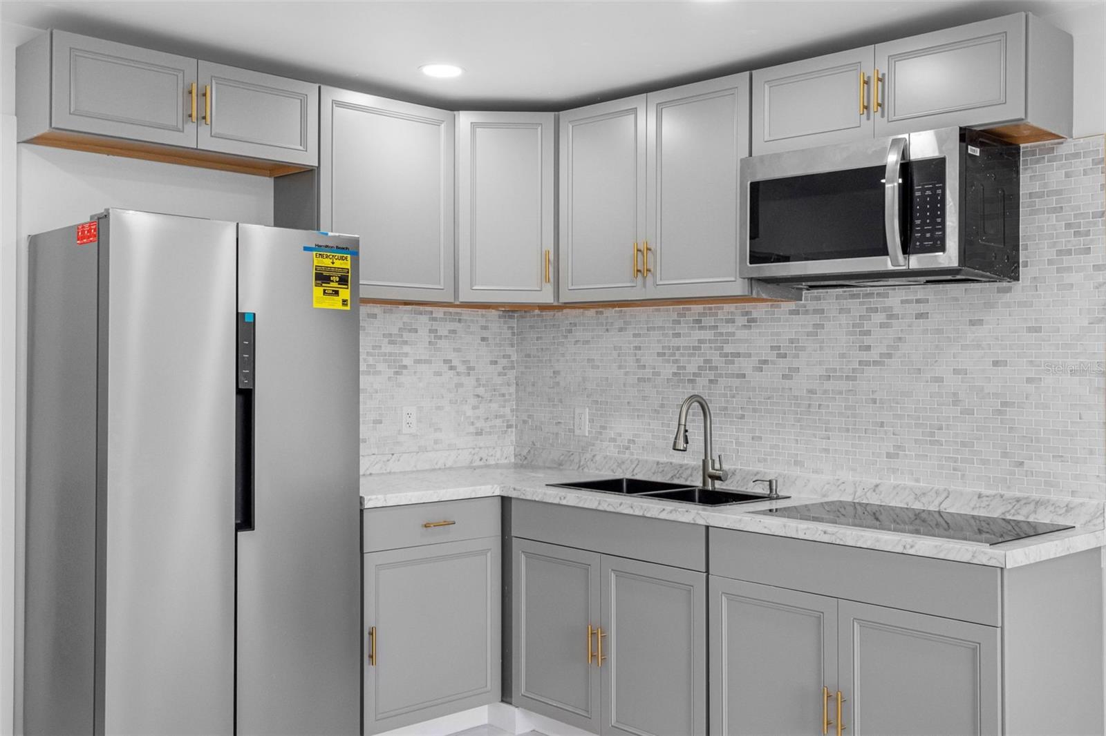 PINECREST VILLA ADD 1 - Residential