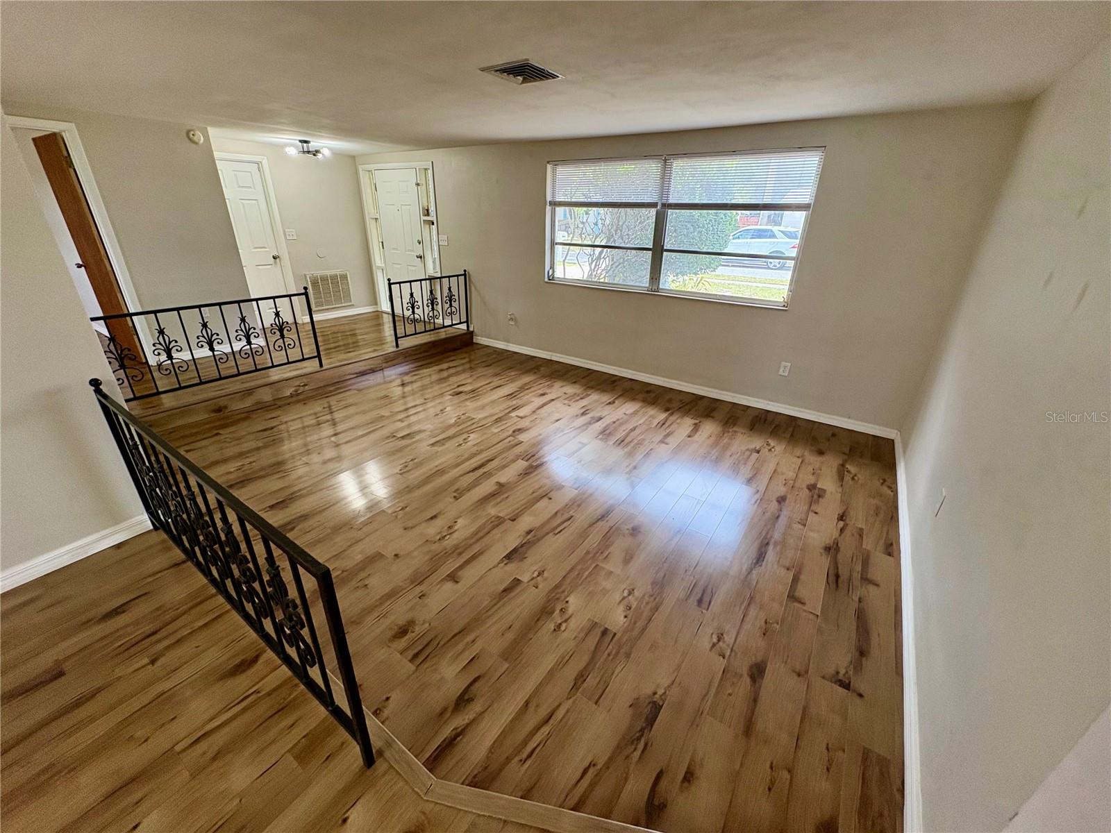 HOLIDAY GARDEN ESTATES - Residential