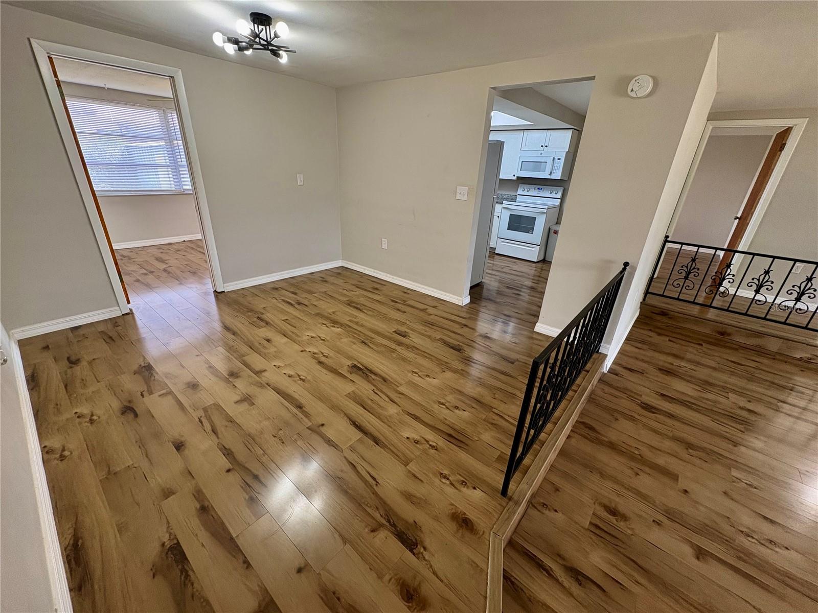 HOLIDAY GARDEN ESTATES - Residential