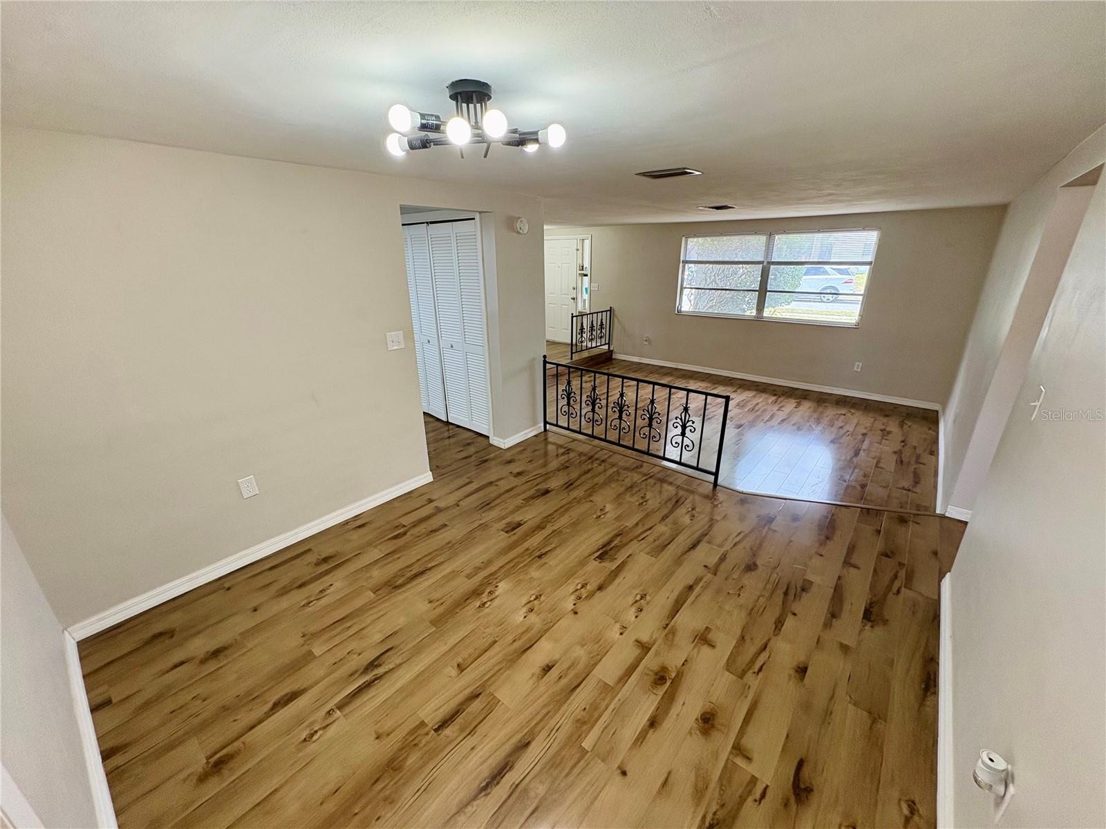 HOLIDAY GARDEN ESTATES - Residential