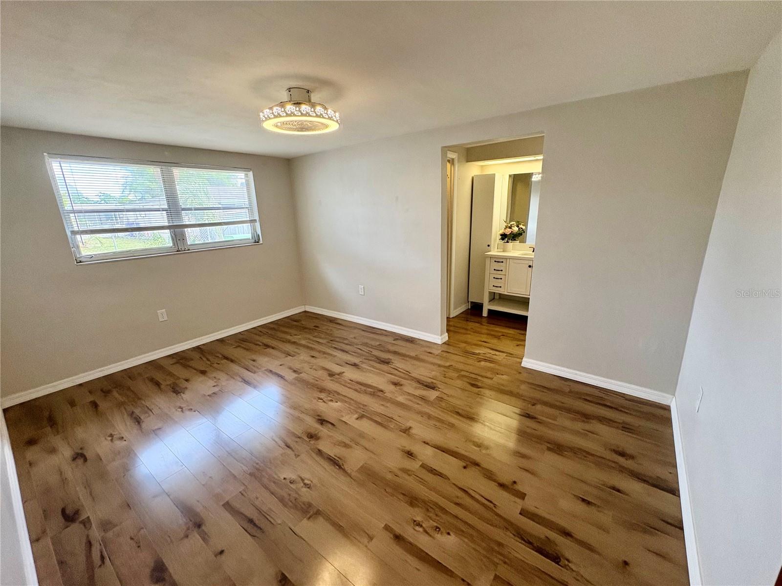 HOLIDAY GARDEN ESTATES - Residential