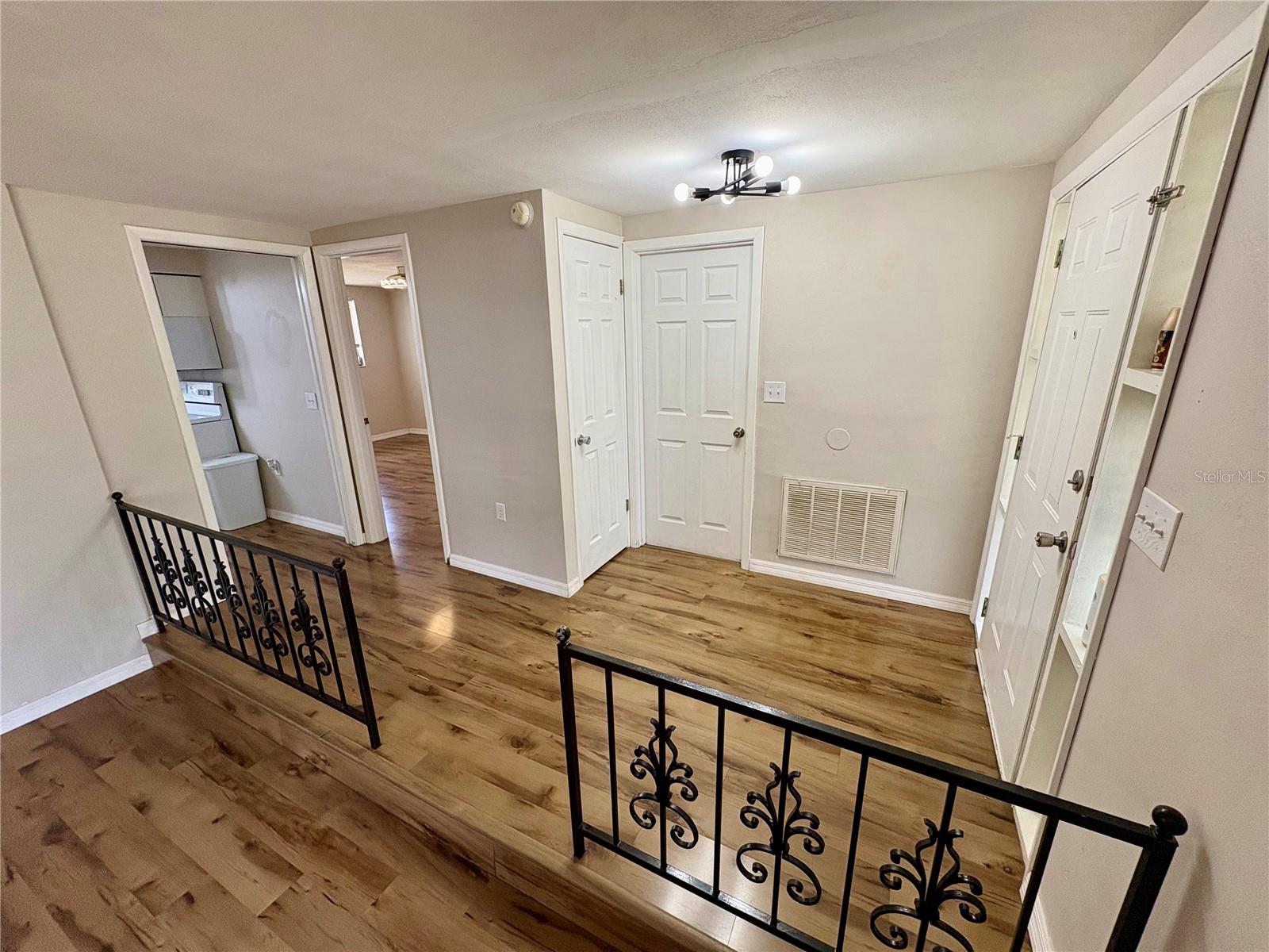 HOLIDAY GARDEN ESTATES - Residential