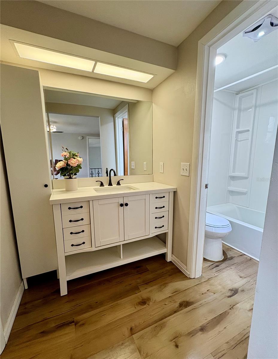 HOLIDAY GARDEN ESTATES - Residential