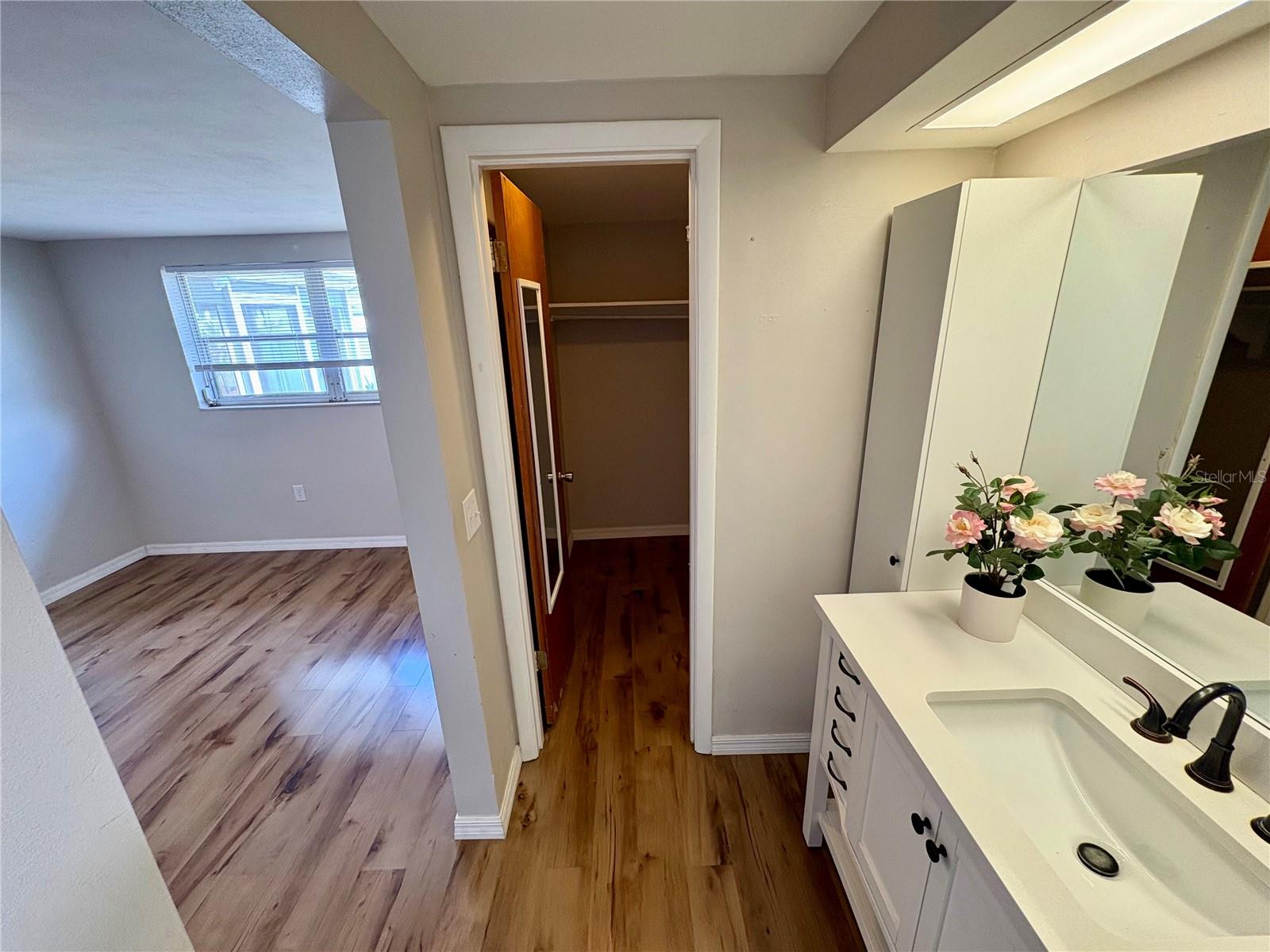 HOLIDAY GARDEN ESTATES - Residential