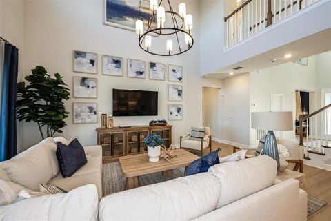 Tiny photo for 19326 Lochside Lane, Mount Dora, FL 32757 (MLS # O6369406)