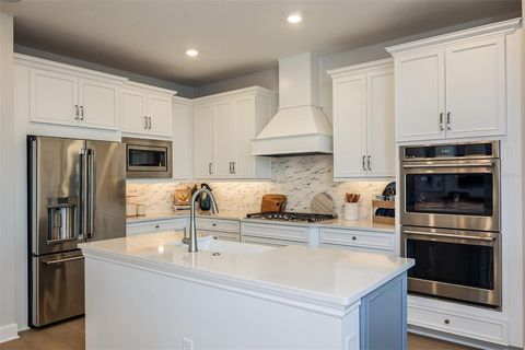 Tiny photo for 19326 Lochside Lane, Mount Dora, FL 32757 (MLS # O6369406)