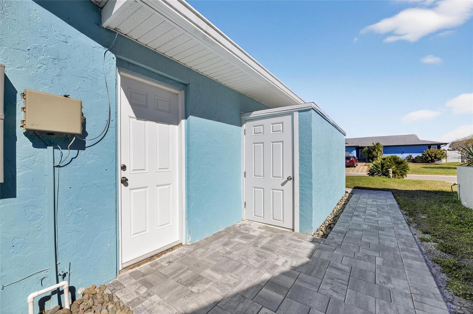 APOLLO BEACH UNIT 08 A RESUBDI - Residential Lease