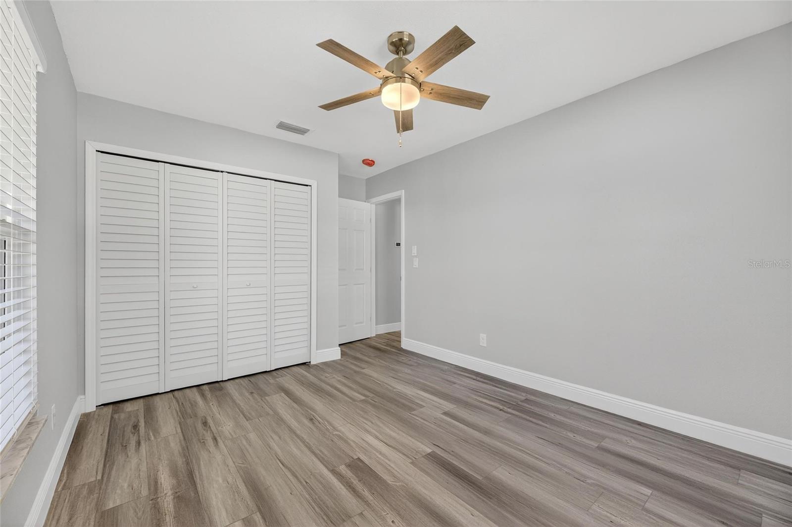 APOLLO BEACH UNIT 08 A RESUBDI - Residential Lease