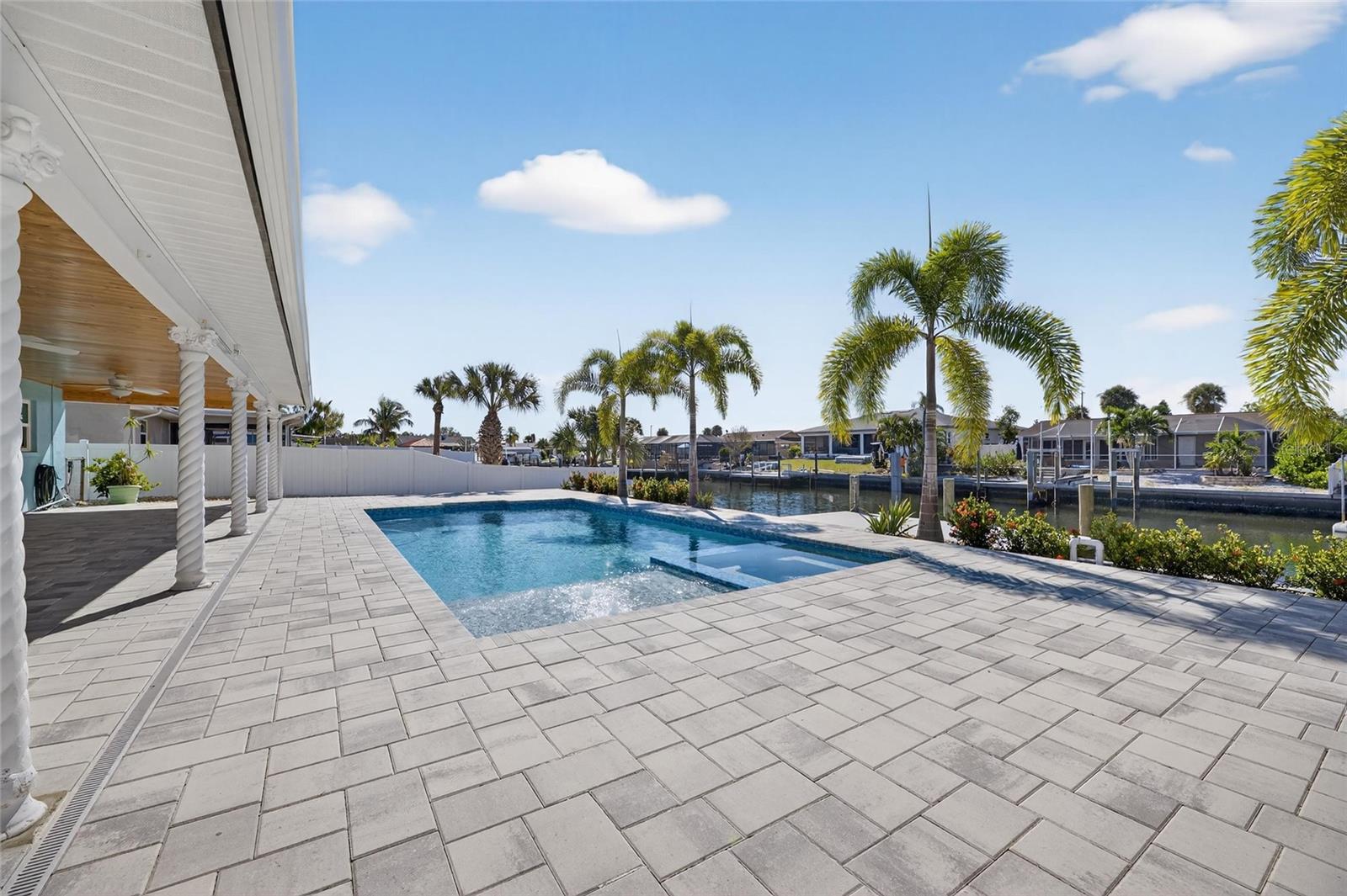 APOLLO BEACH UNIT 08 A RESUBDI - Residential Lease