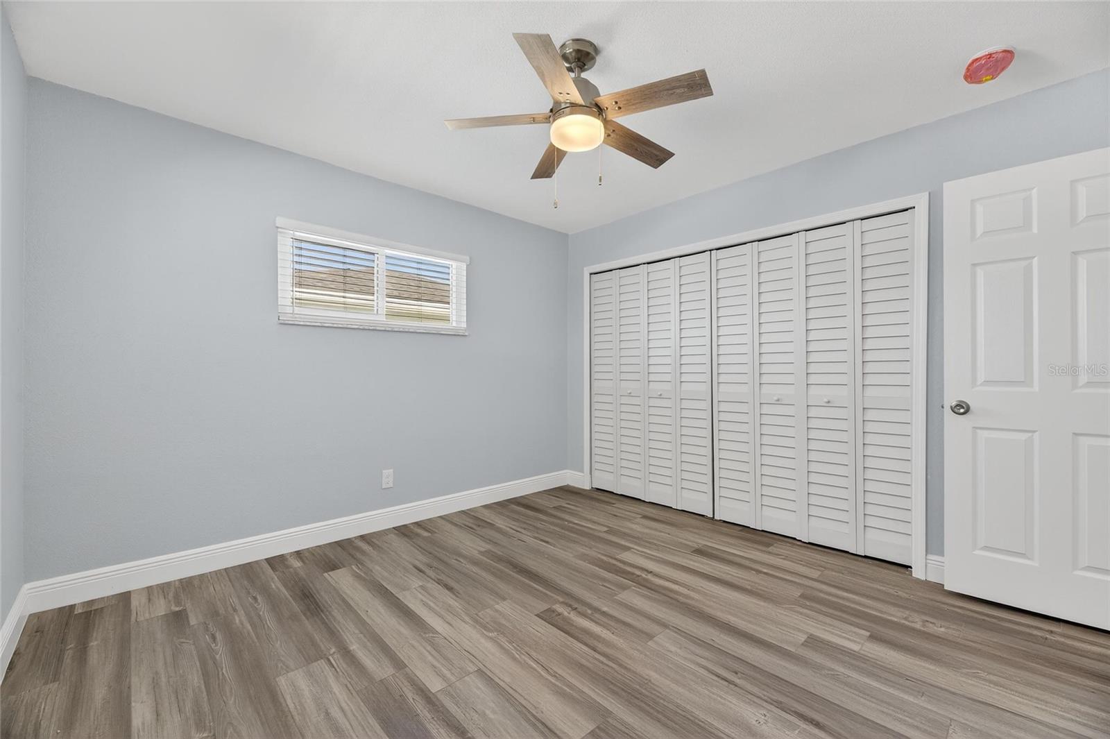 APOLLO BEACH UNIT 08 A RESUBDI - Residential Lease