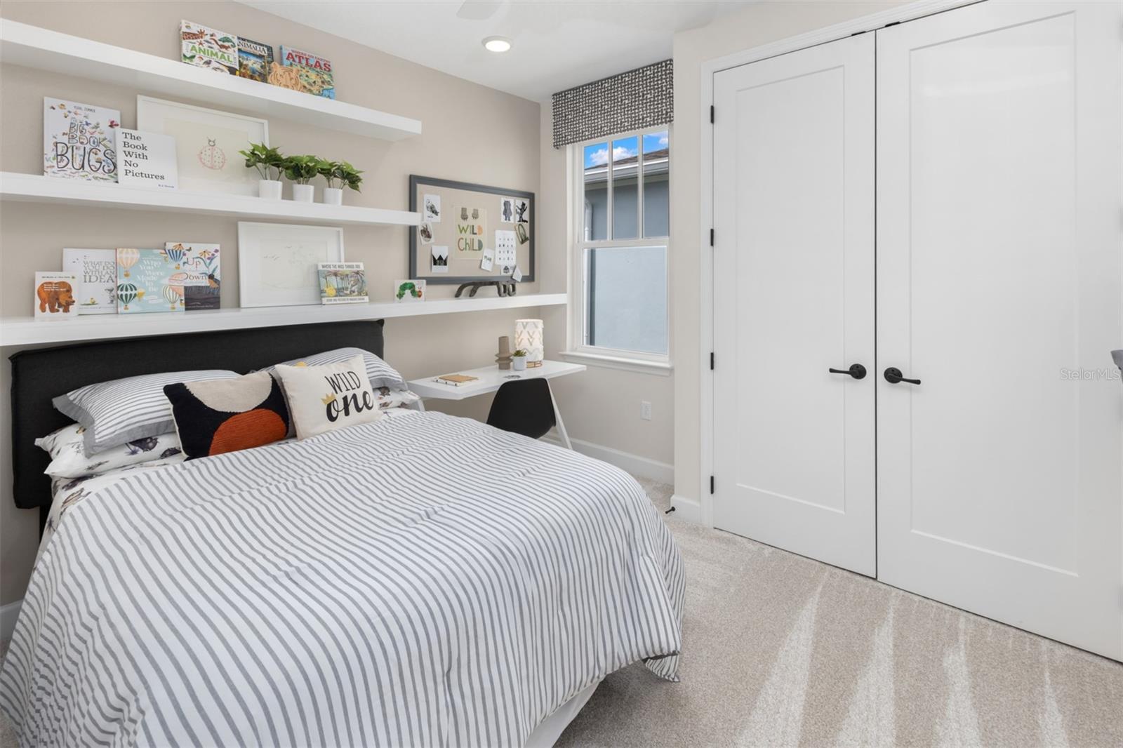 CELEBRATION ISLAND VILLAGE - Residential