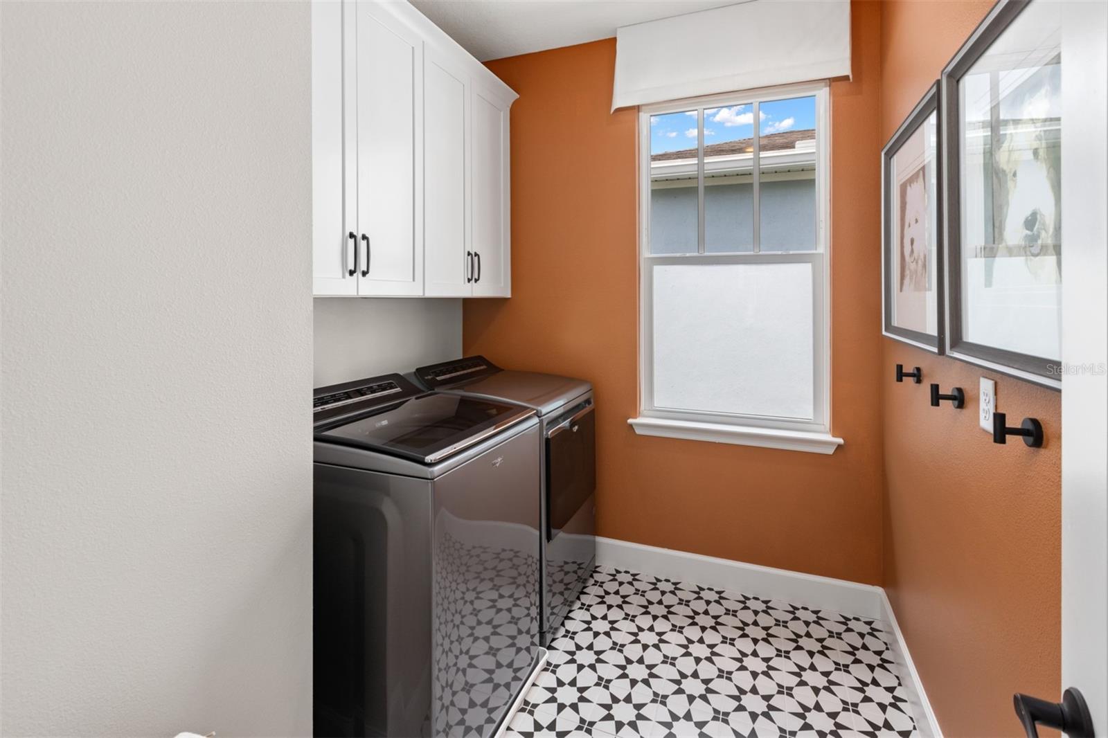 CELEBRATION ISLAND VILLAGE - Residential