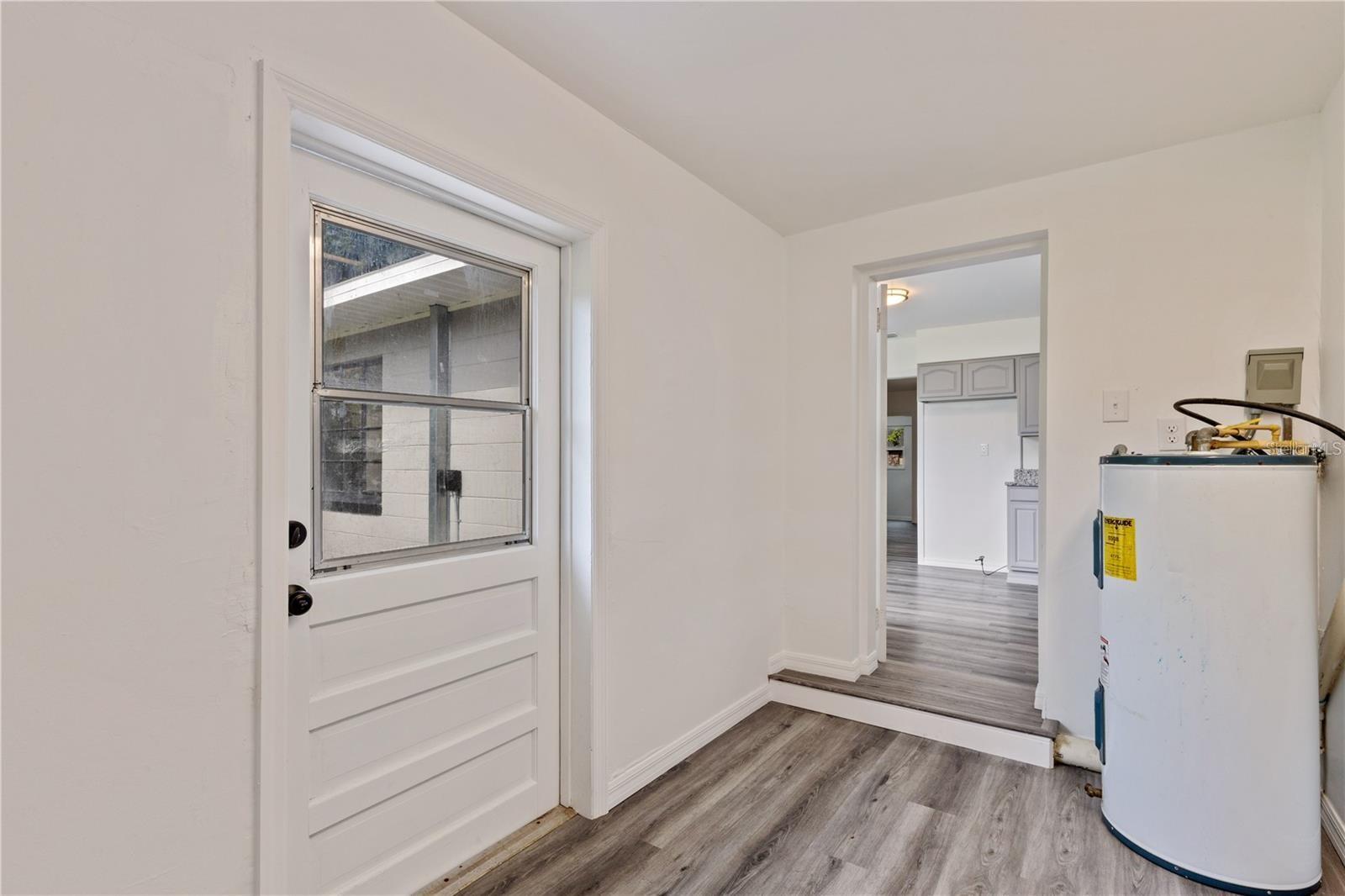 SHORE ACRES - Residential Lease