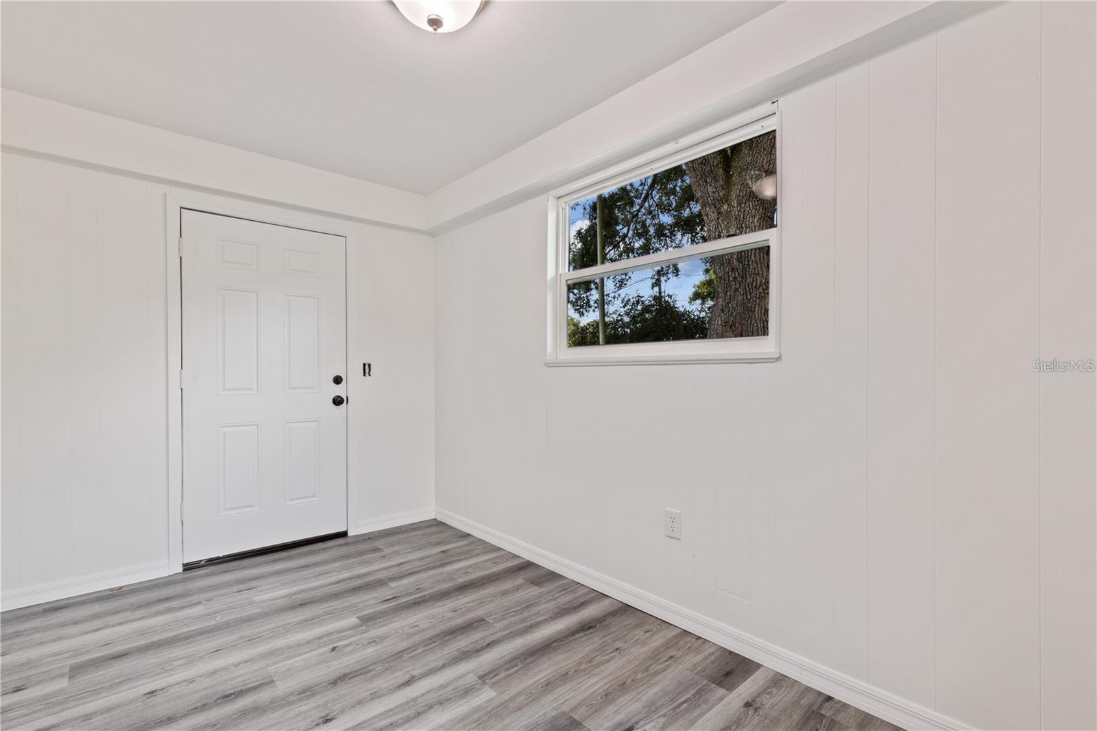 SHORE ACRES - Residential Lease