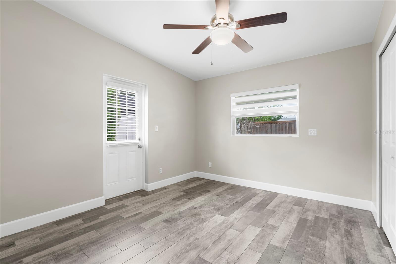 DOVER SHORES FOURTH ADD - Residential