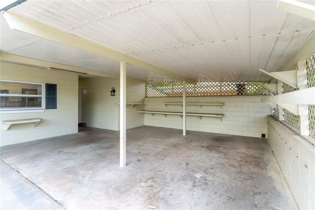 Photo of 1519 Dunsany Avenue, Orlando, FL 32806 (MLS # O6402636)