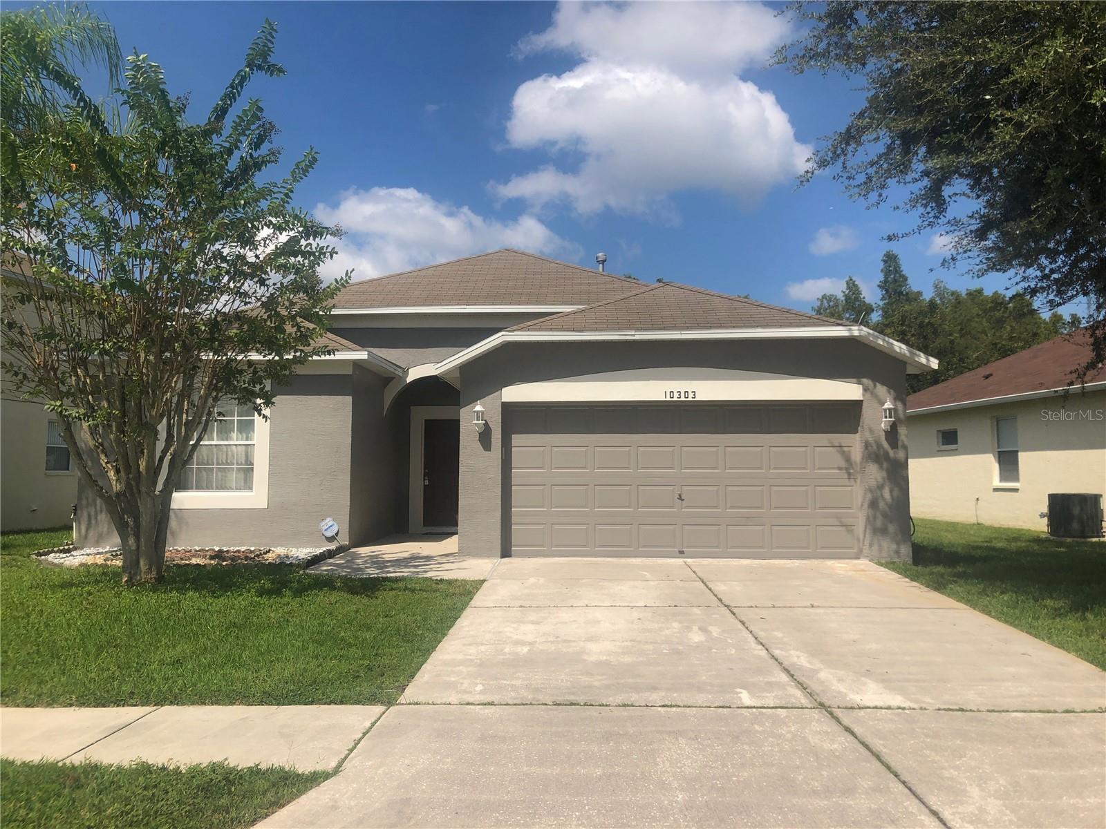 Located in a good school district, this well-kept and cozy 3-bedroom, 2-bath home filled with natural light and features low-maintenance tile flooring throughout. Enjoy the peaceful views of a conservation backyard, all while being in a convenient location close to shopping, dining.