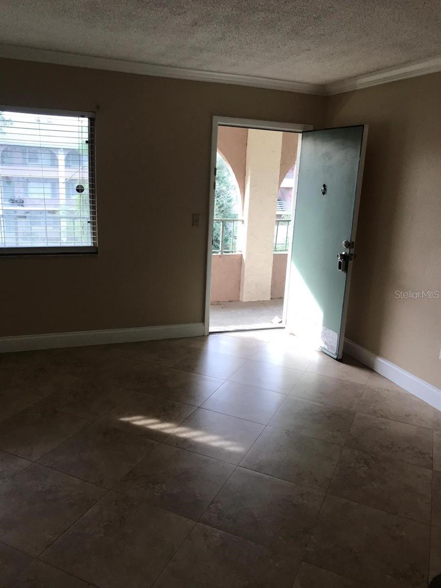 WATERSIDE AT CRANES ROOST A CONDO COMMUNITY - Residential