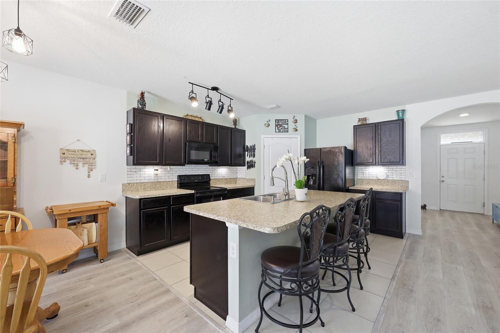 KINDRED PH 1A & 1B - Residential