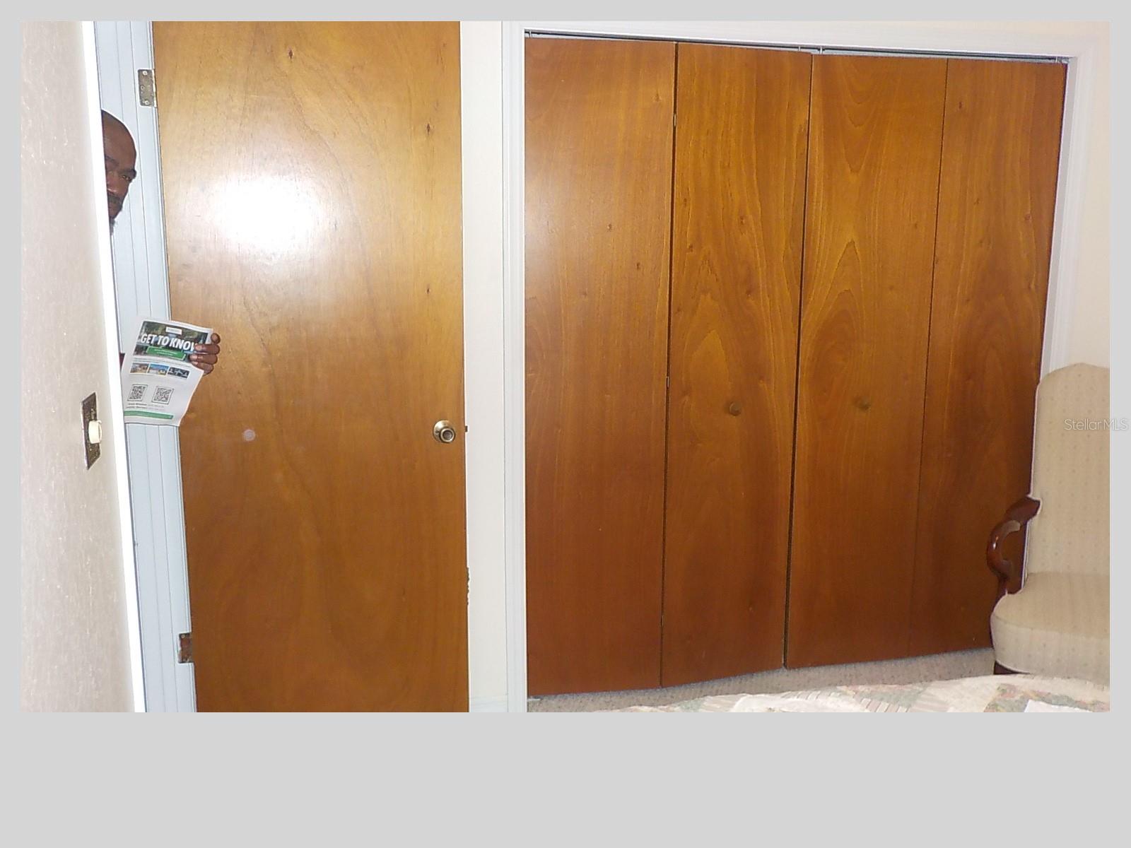 10 HEMLOCK RADIAL