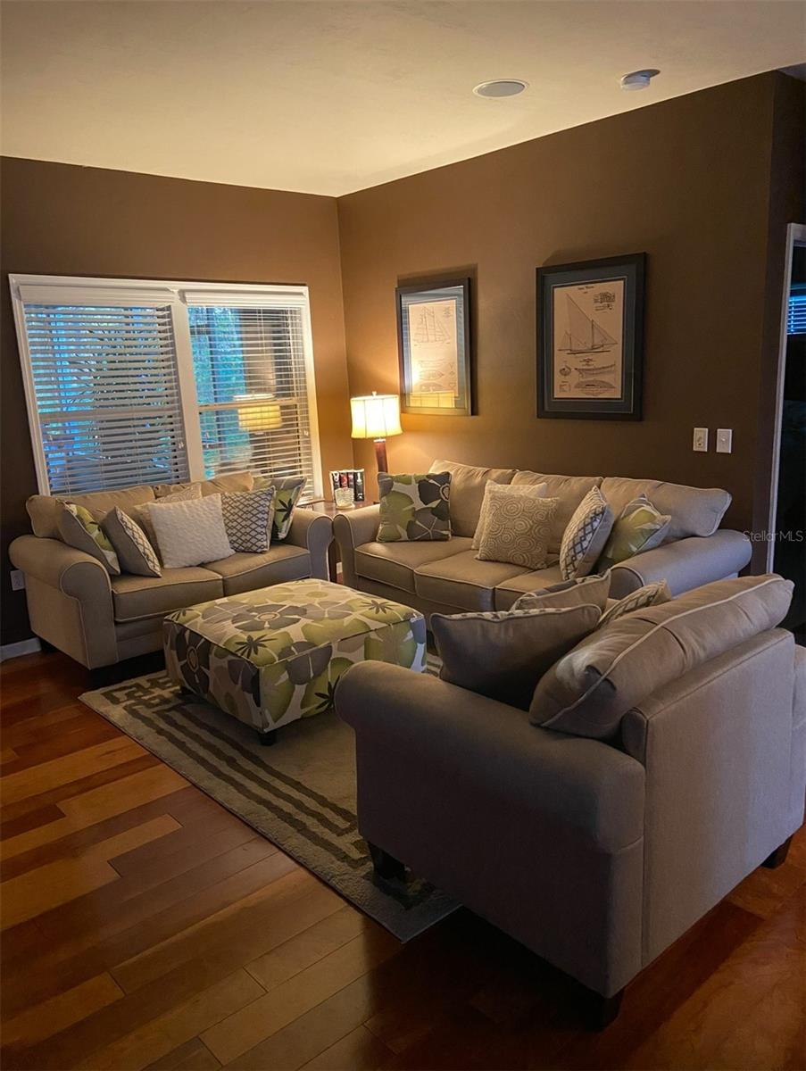 LONGLEAF UNIT 1 PH 3 - Residential Lease