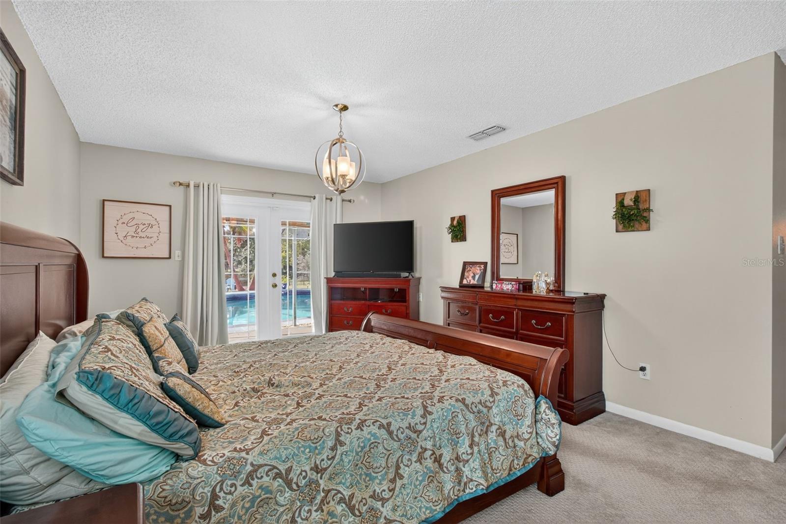BLOOMINGDALE SEC M UNIT - Residential