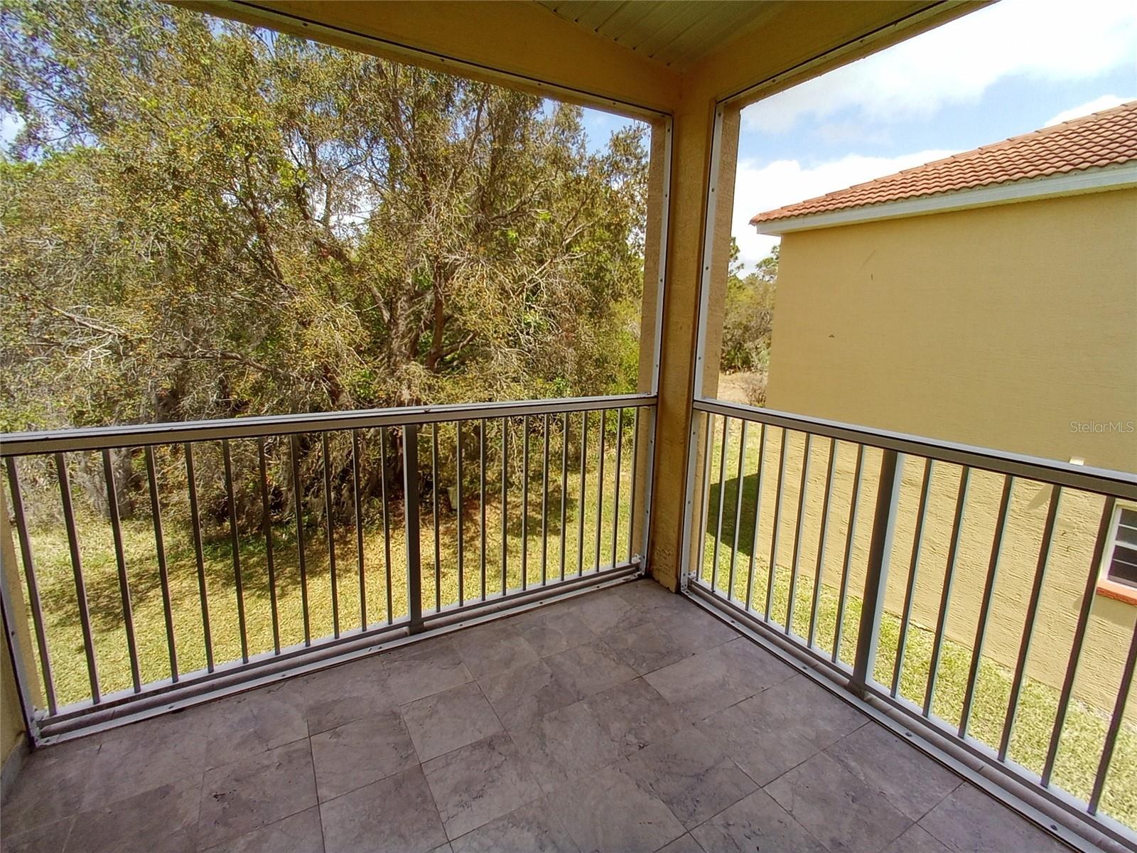 LAKE MARION GOLF RESIDENCE CONDO - Residential