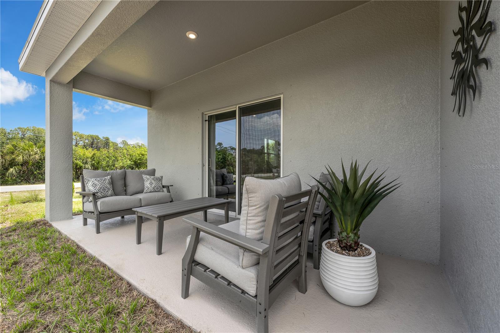 GREEN LEAF - Residential