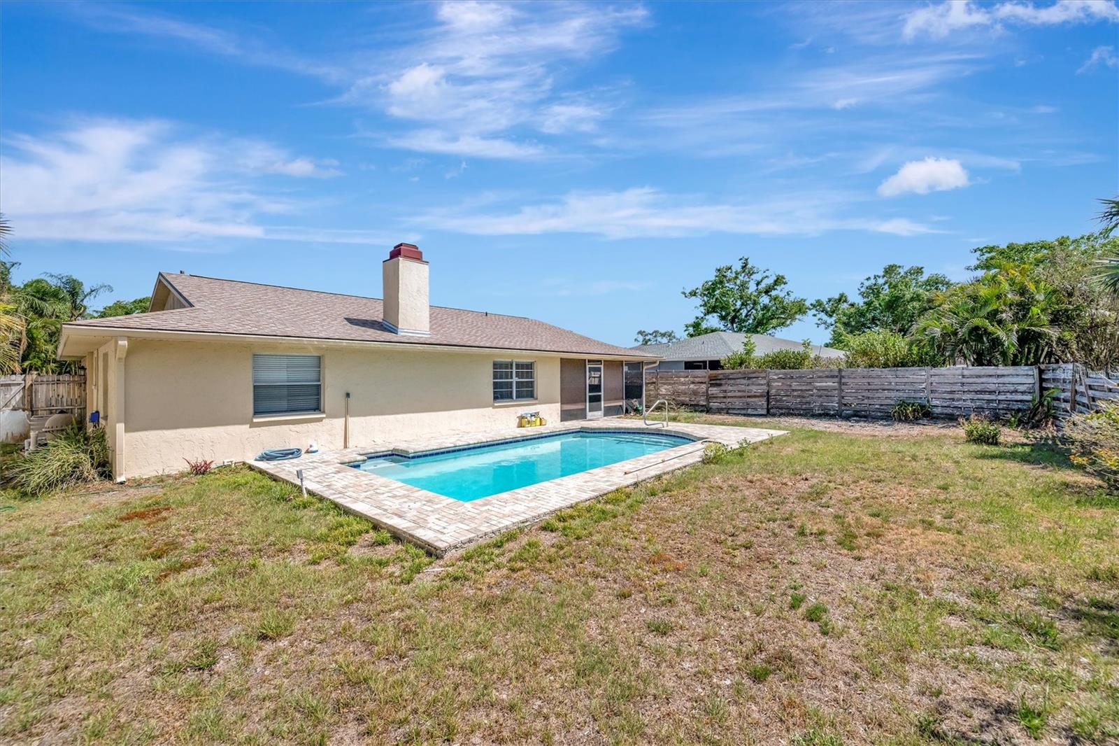 LAKE SARASOTA - Residential