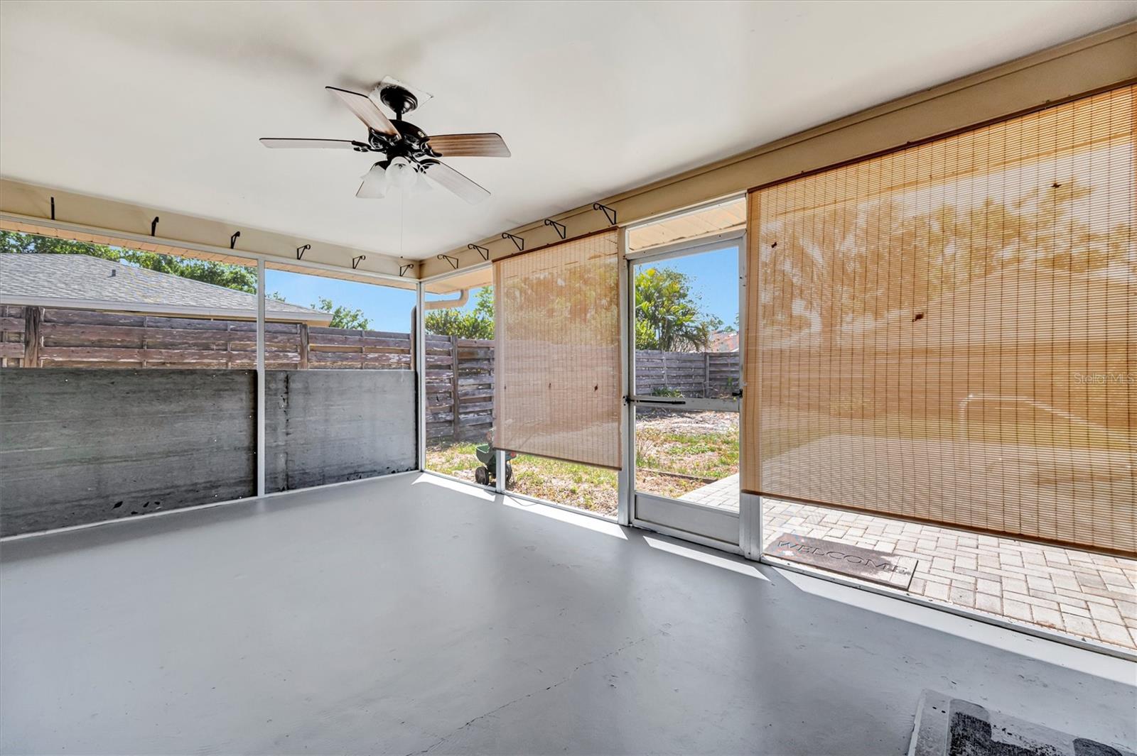 LAKE SARASOTA - Residential