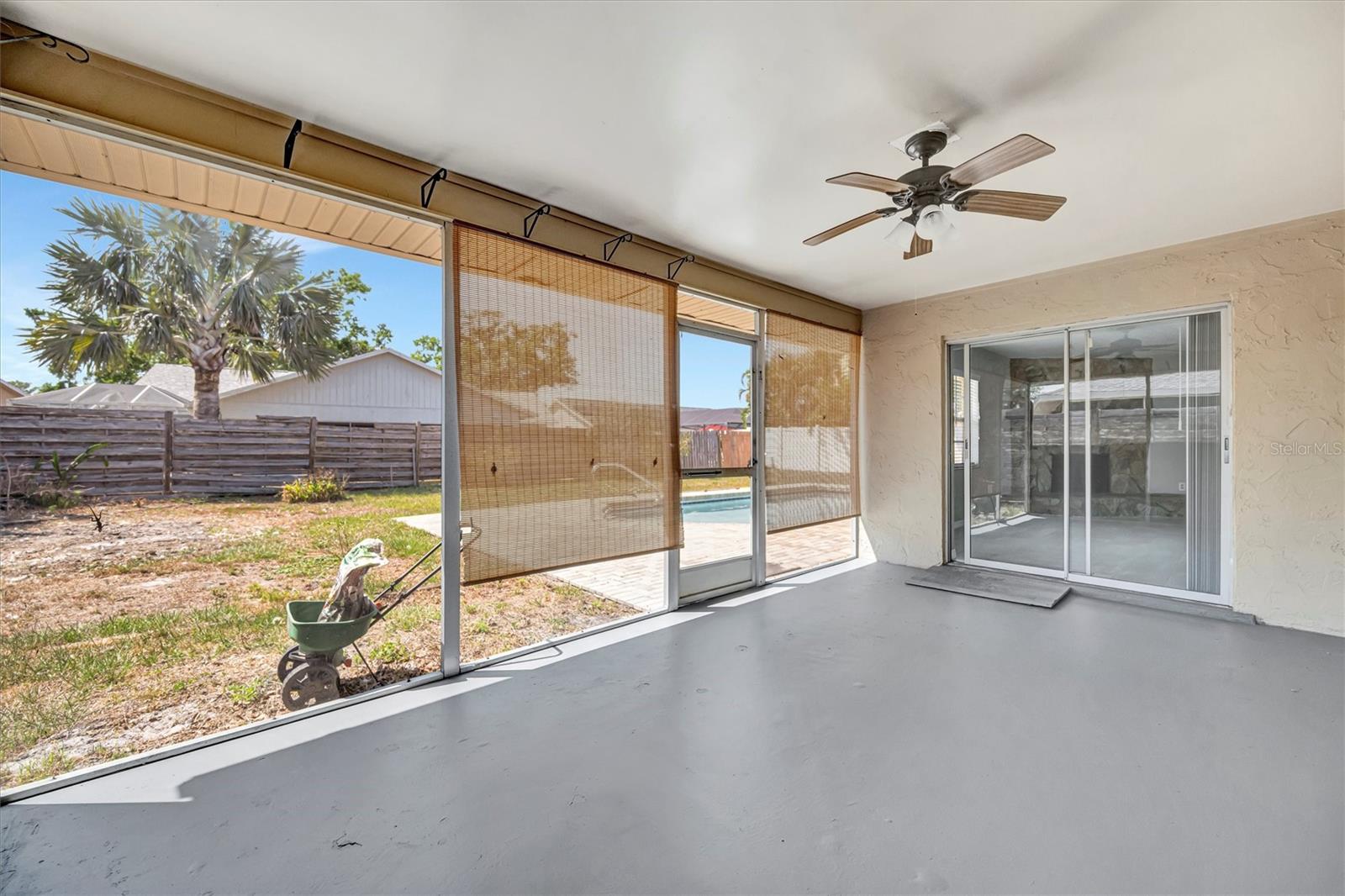 LAKE SARASOTA - Residential