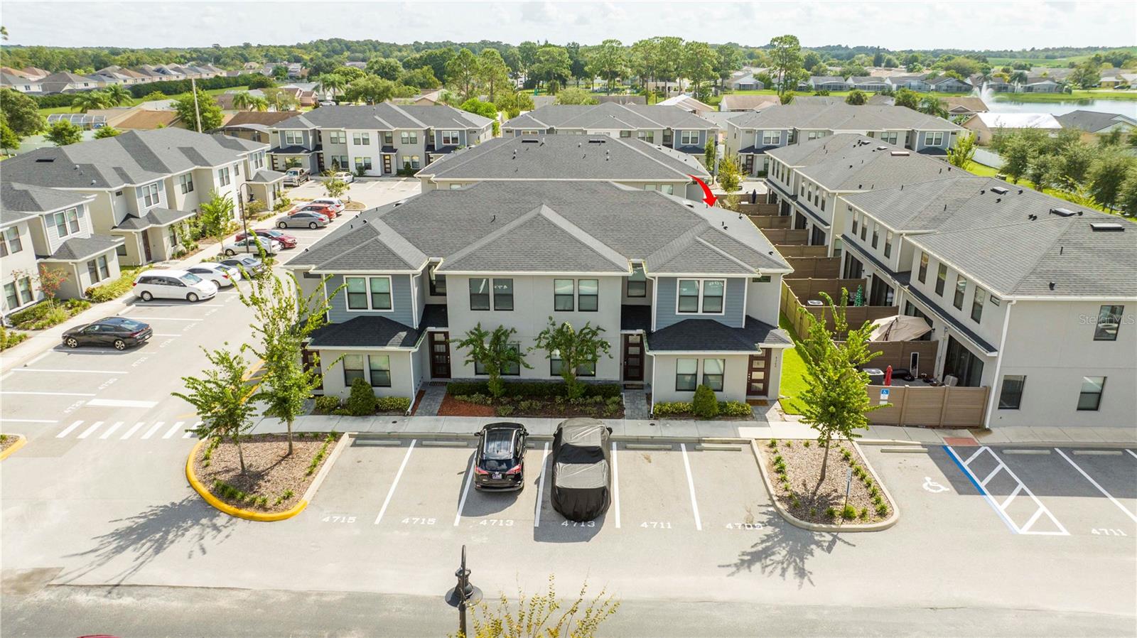 TERRA ESMERALDA TWNHMS - Residential Lease