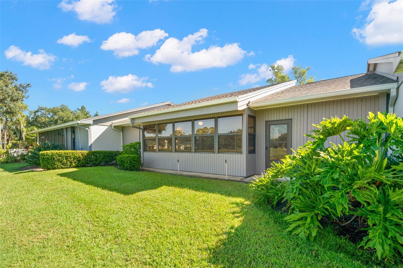 EAST LAKE WOODLANDS CLUSTER HOMES - Residential