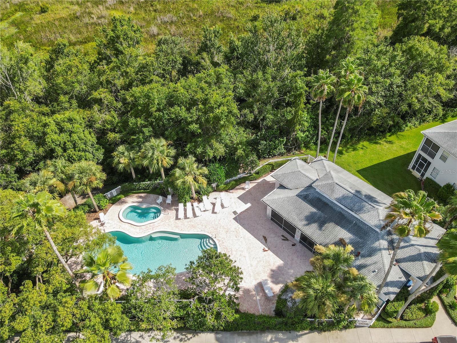 HERON COVE CONDO PH 02 - Residential