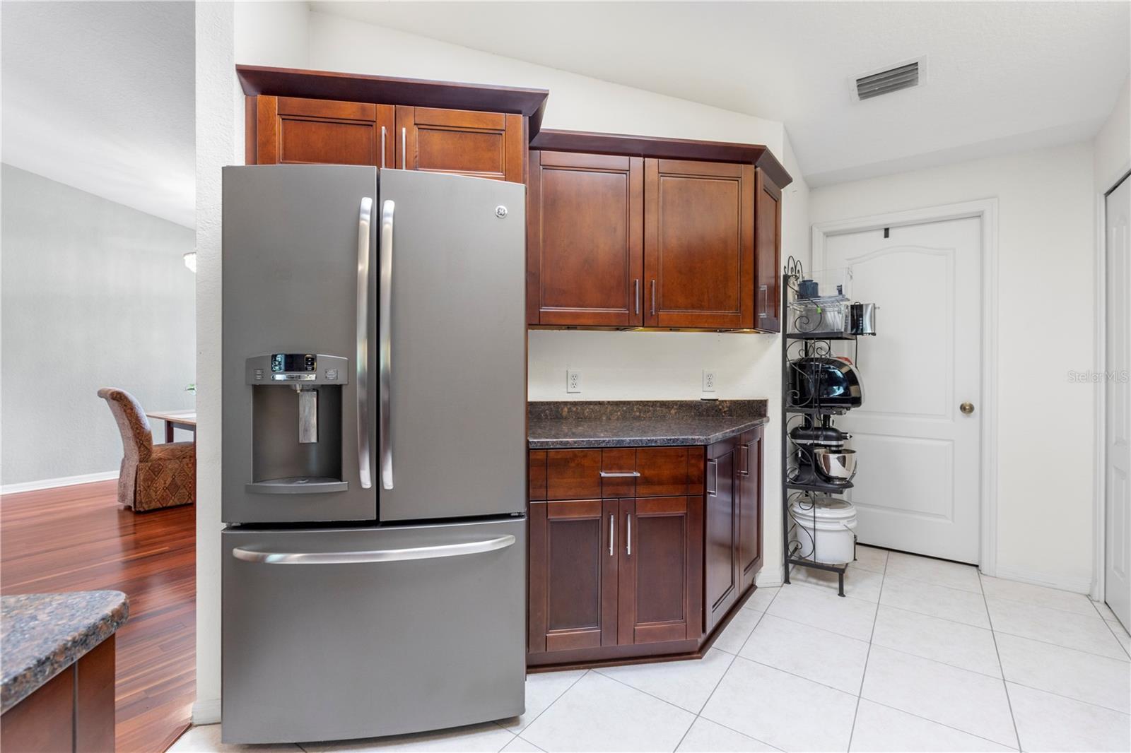 HERON COVE CONDO PH 02 - Residential