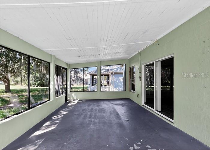 GROVELAND LEXINGTON VILLAGE PH I - Residential
