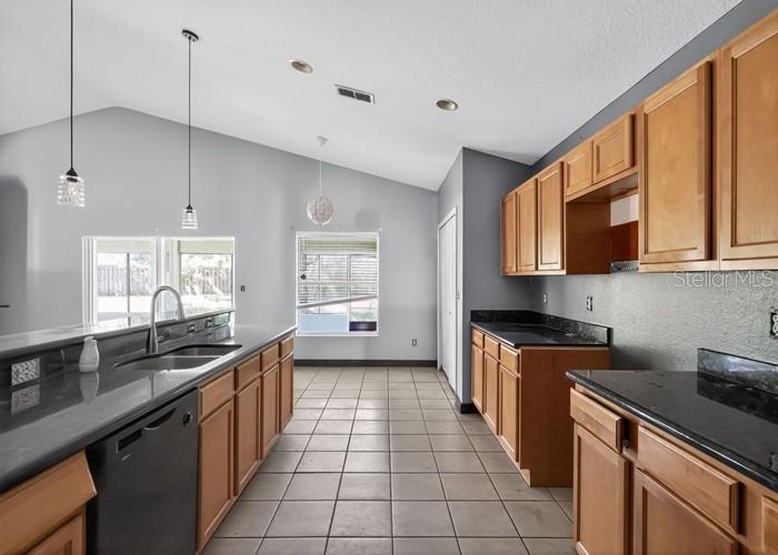 GROVELAND LEXINGTON VILLAGE PH I - Residential
