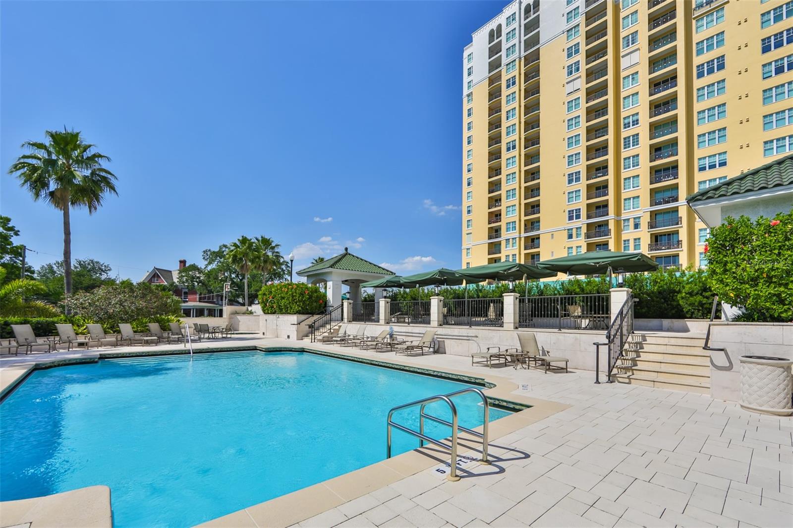 345 BAYSHORE A CONDO - Residential