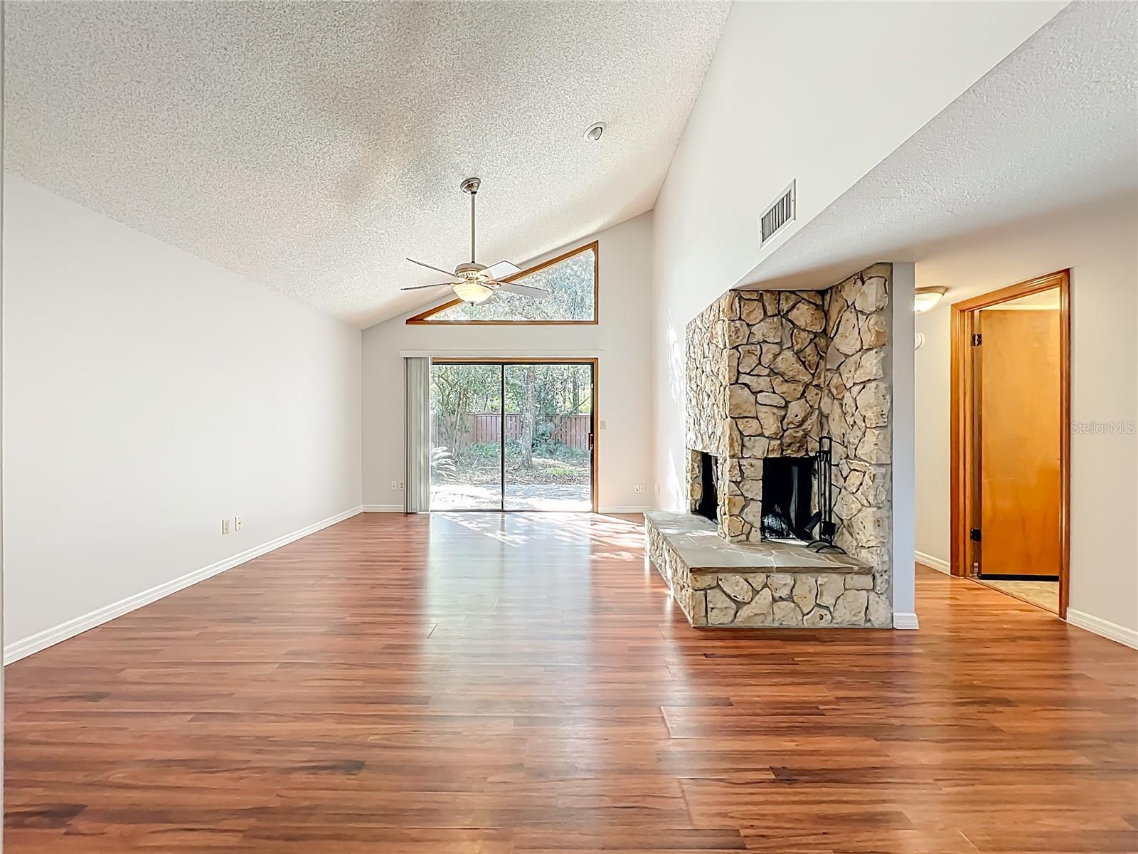 SPRINGS WHISPERING PINES SEC 2 - Residential