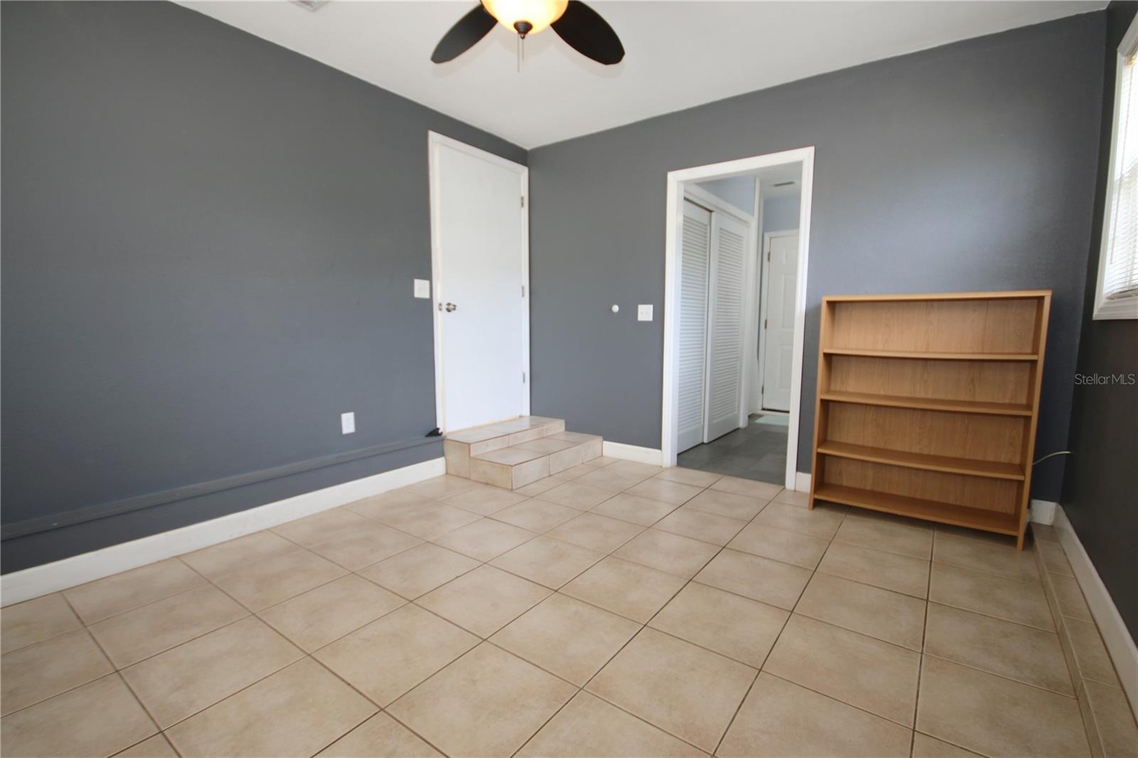 BELLEVIEW COURT - Residential Lease