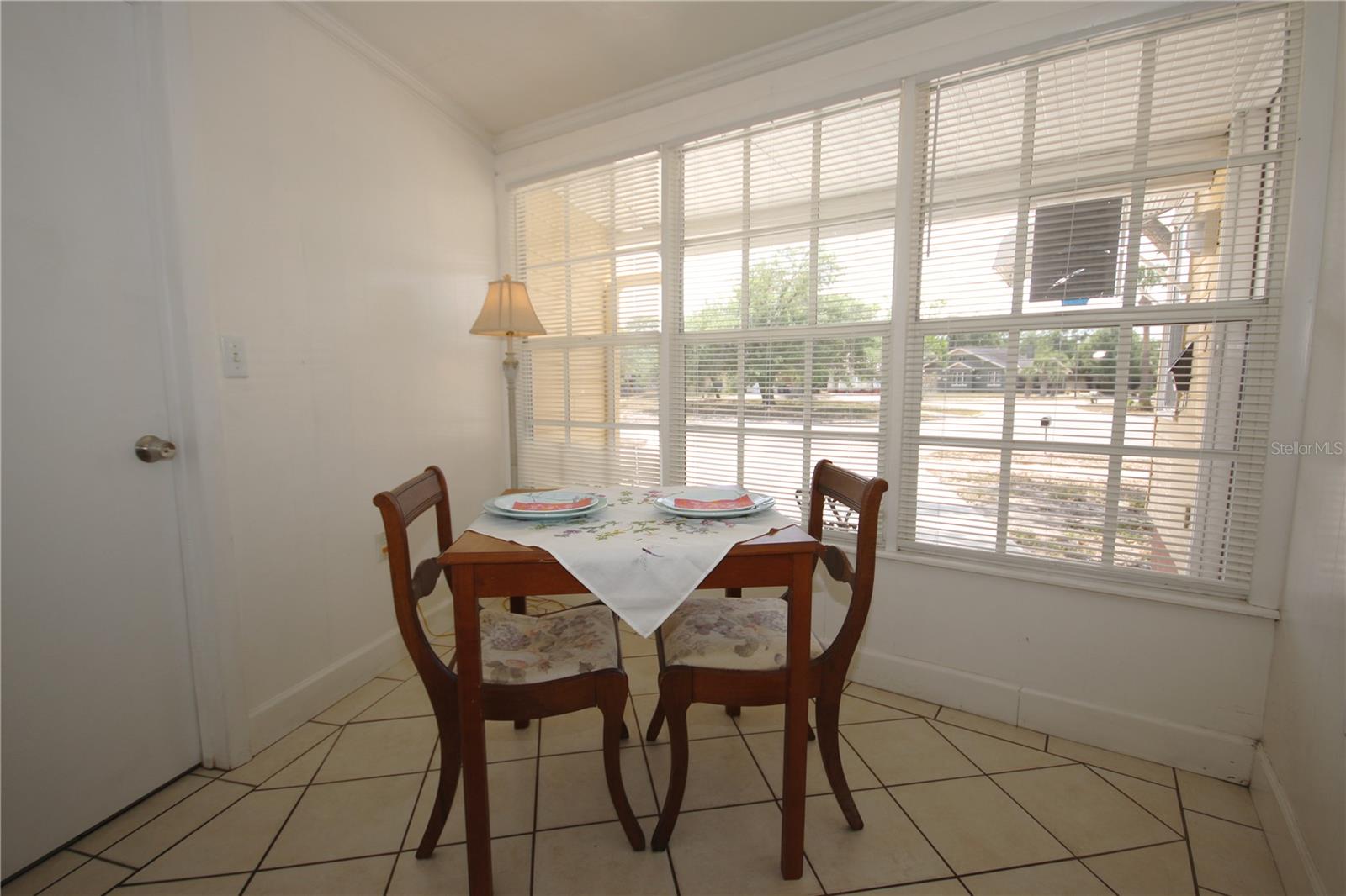 BELLEVIEW COURT - Residential Lease