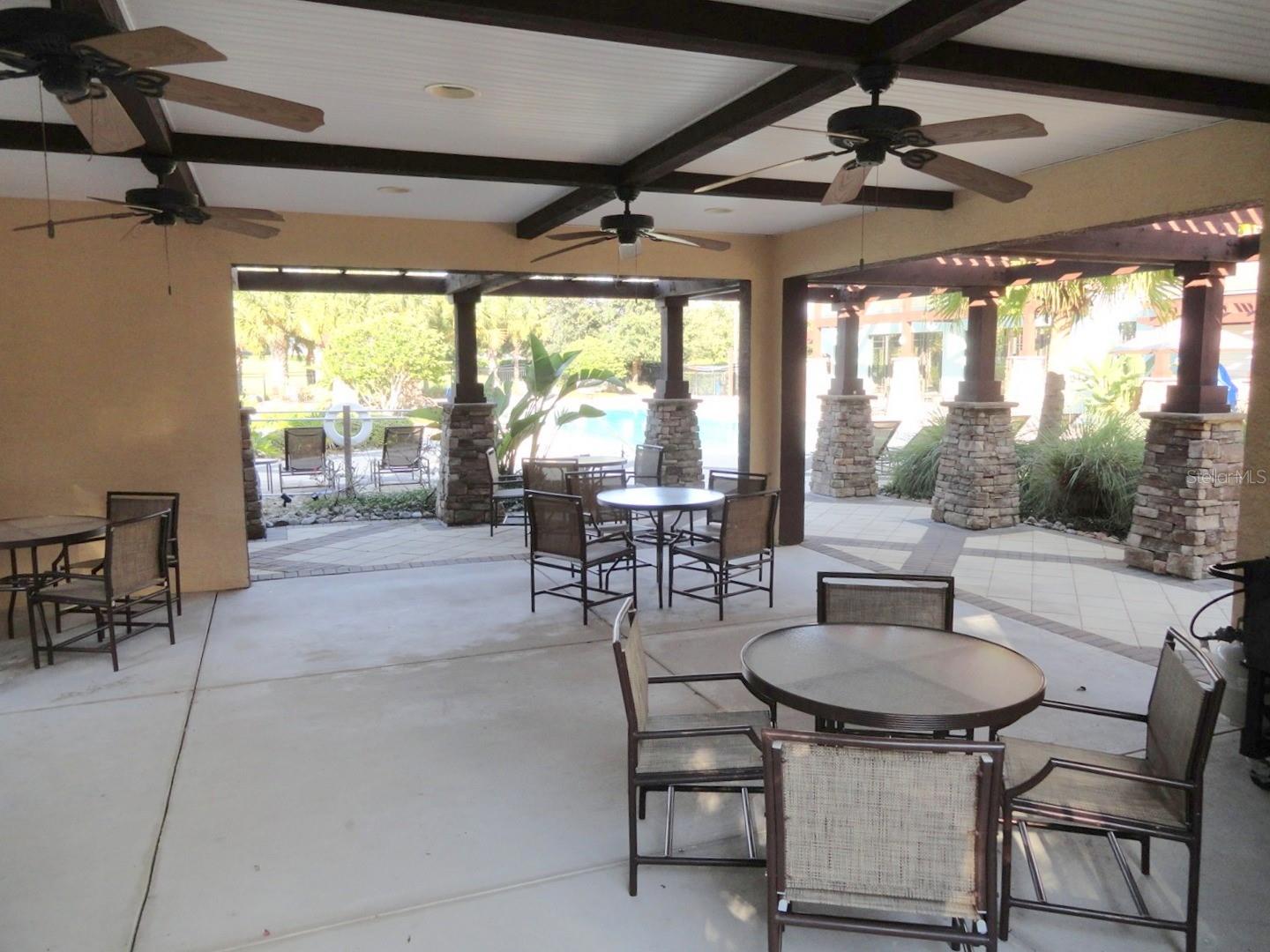 LEESBURG ARLINGTON RIDGE PH 02 - Residential