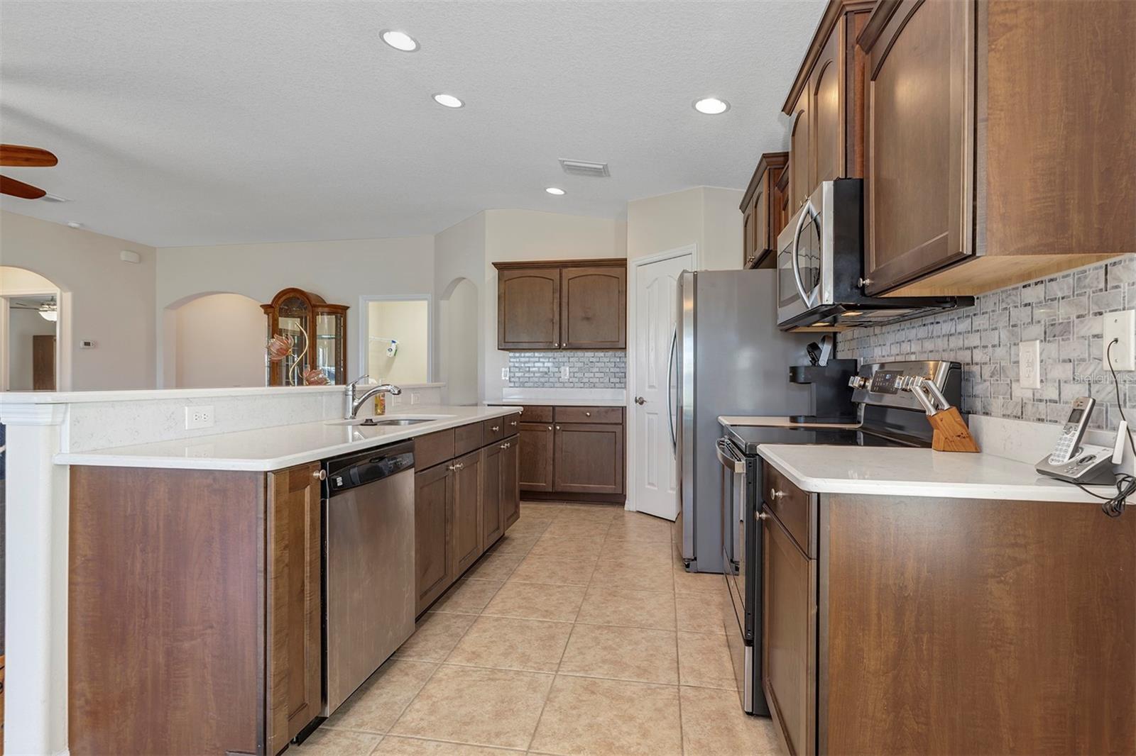 LEESBURG ARLINGTON RIDGE PH 02 - Residential