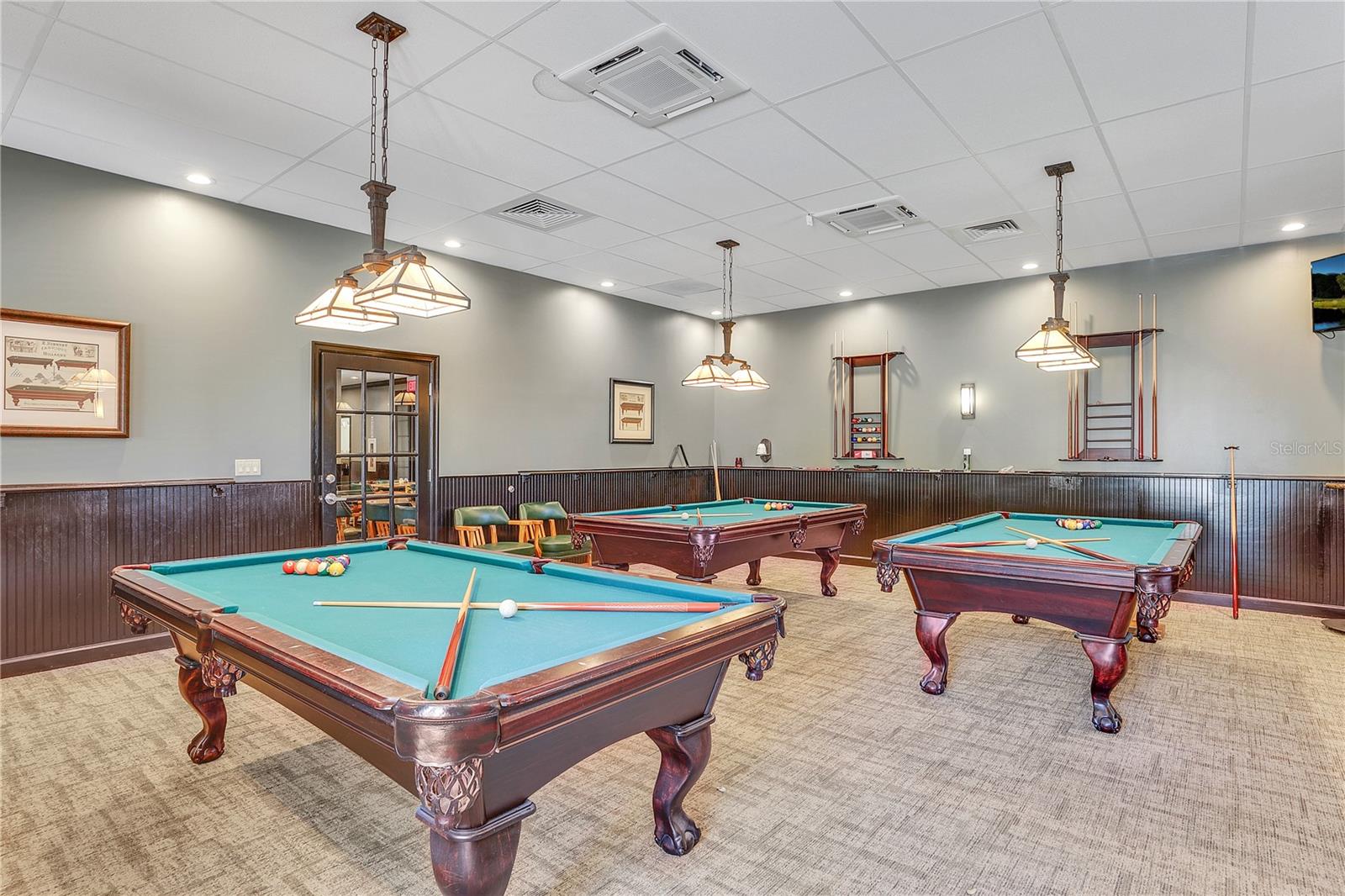 LEESBURG ARLINGTON RIDGE PH 02 - Residential