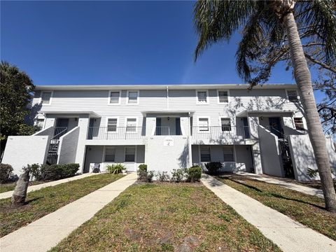 Photo of 7113 E Bank Drive #7113, Tampa, FL 33617 (MLS # O6389838)