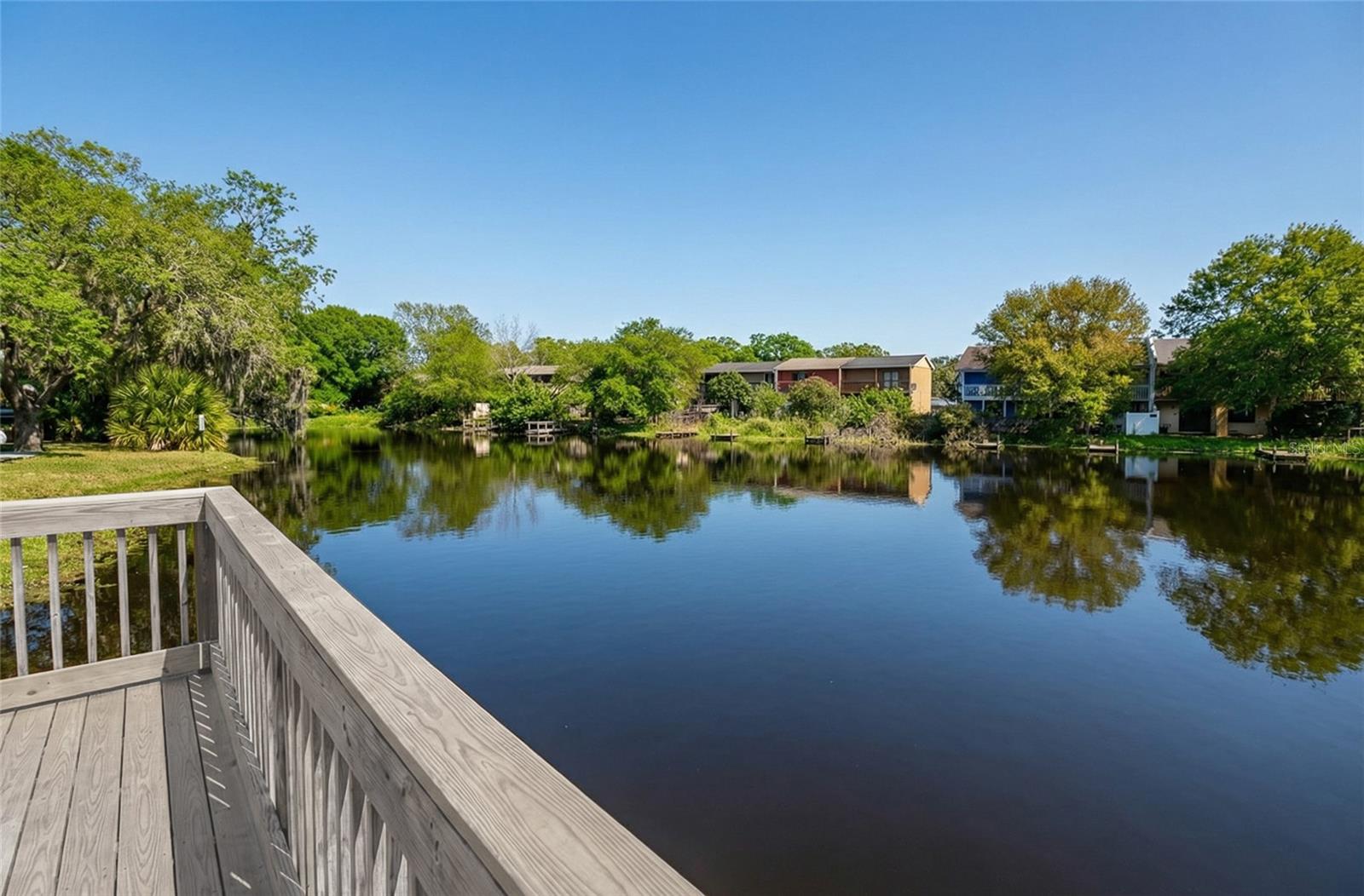 WATERSIDE CONDO I - Residential