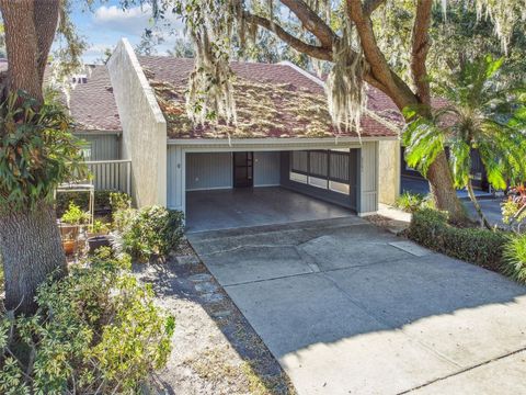 A home in LAKELAND